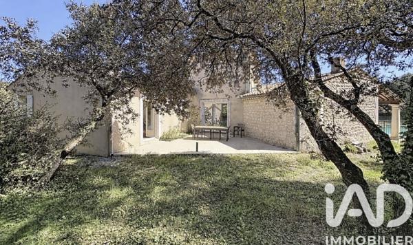 Maison à vendre 5 pièces 217,08 m² Nîmes