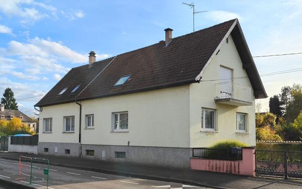 Maison à vendre    6 pièces • 200 m2 Strasbourg