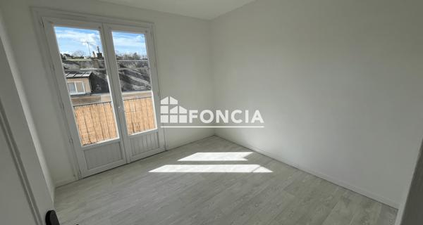 À vendre Appartement 4 pièces 66.06 m² - La Ferté-bernard 72400