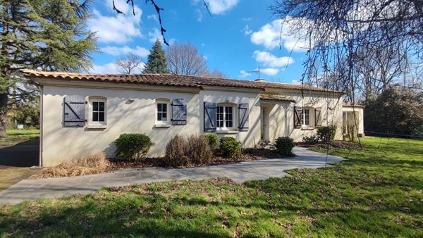 Maison 5 chambres 205 m² à vendre en campagne à Aizenay