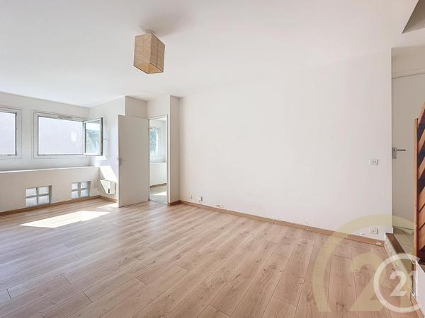 Appartement F4 à vendre  4 pièces - 80,24 m2 VILLEJUIF - 94