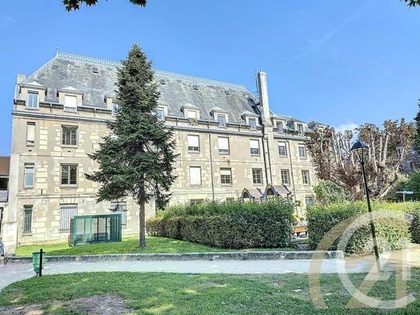 Appartement F4 à vendre  4 pièces - 80,24 m2 VILLEJUIF - 94