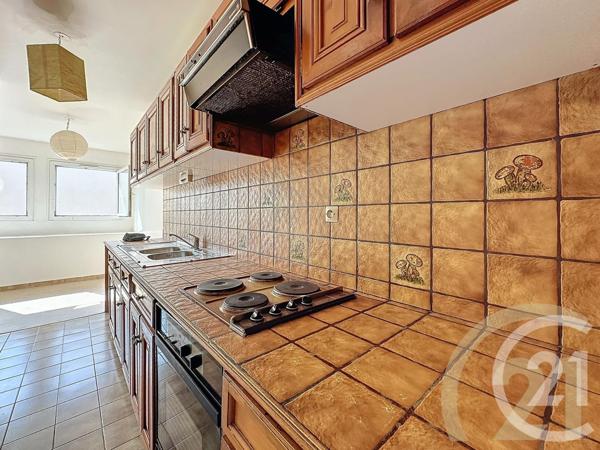 Appartement F4 à vendre  4 pièces - 80,24 m2 VILLEJUIF - 94