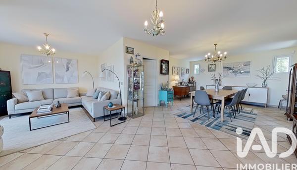 Maison à vendre 5 pièces 143 m² Roquebrune-sur-Argens