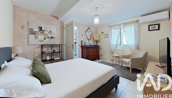 Maison à vendre 5 pièces 143 m² Roquebrune-sur-Argens