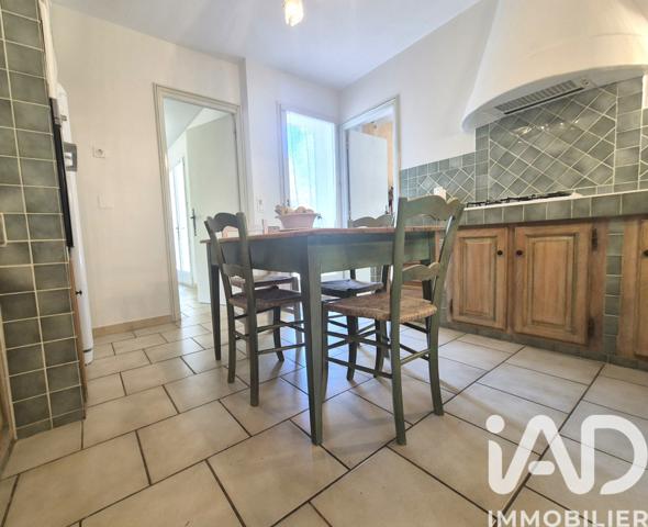 Maison à vendre 5 pièces 140 m² Pierrevert