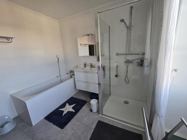 Magnifique maison en pierre de 271 M²