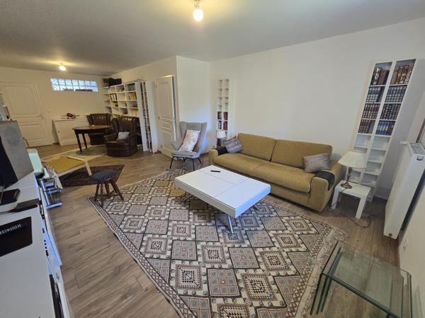 Magnifique maison en pierre de 271 M²