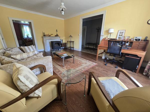 Magnifique maison en pierre de 271 M²