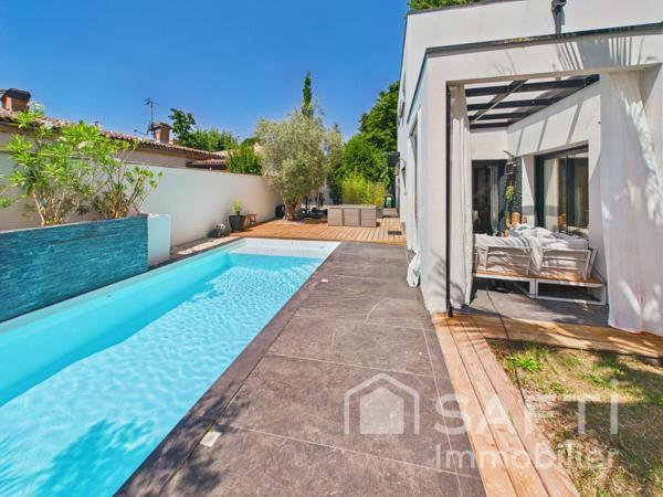 Maison contemporaine avec 4 chambres - quartier Le Camp des Lanciers