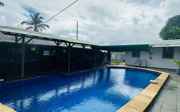 Maison à vendre    4 pièces •  Kourou