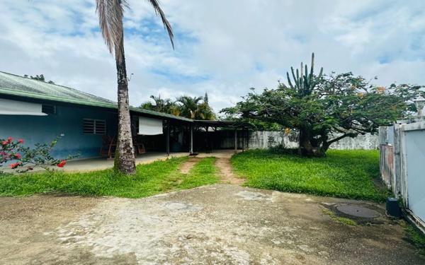 Maison à vendre    4 pièces •  Kourou