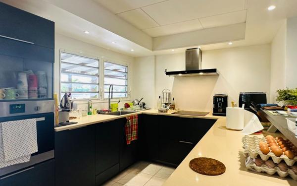 Maison à vendre    4 pièces •  Kourou