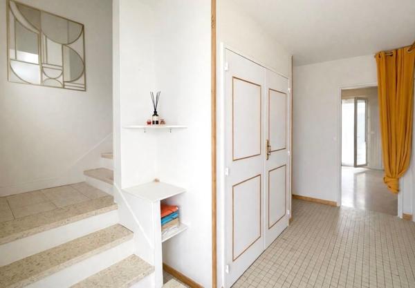 Maison 4 pièces de 100 m² 3 chambres