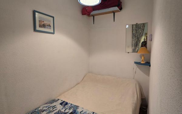 Appartement à vendre    1 pièce • 25,37 m2 Saint-Cyprien