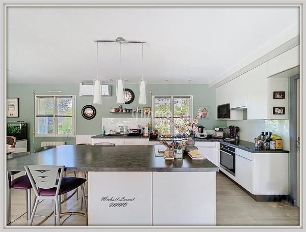 Maison familiale 5 chambres- au Calme