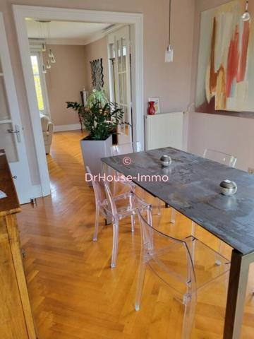 Appartement à vendre 5 pièces de 145 m²