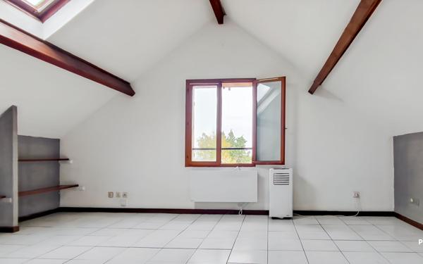 Appartement à louer    1 pièce • 20,34 m2 Pont-Sainte-Maxence