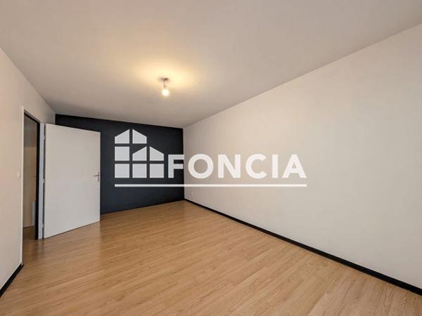 Location Appartement 2 pièces 47.9 m² - 2 RUE MARTIN FRERES Rouen 76000