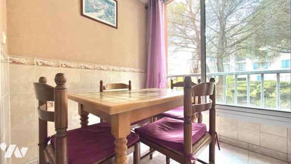 FREJUS - Studio situé en copropriété avec piscine