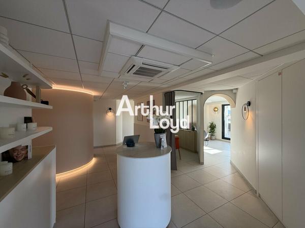 À louer – 192 m² de Bureaux au dernier étage, avec terrasse privative de 170 m²