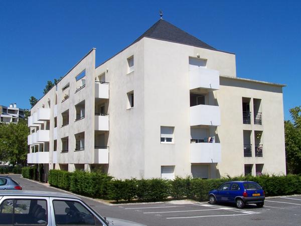 T1 - 455.09 € CC / MOIS - PESSAC COMPOSTELLE LA PAILLERE