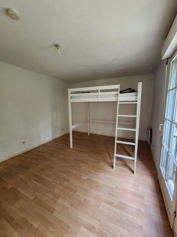 T1 - 455.09 € CC / MOIS - PESSAC COMPOSTELLE LA PAILLERE