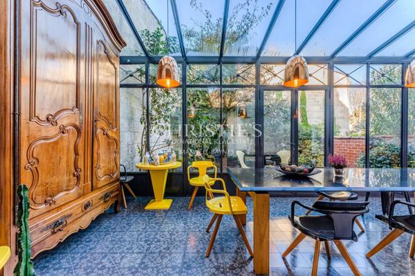 BORDEAUX SAINT-GENÈS – MAISON DE MAÎTRE AVEC JARDIN