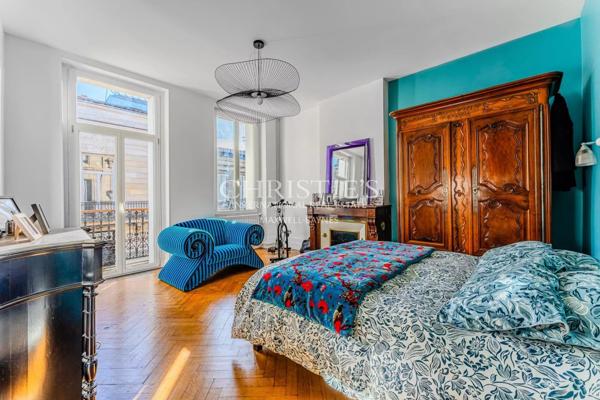 BORDEAUX SAINT-GENÈS – MAISON DE MAÎTRE AVEC JARDIN