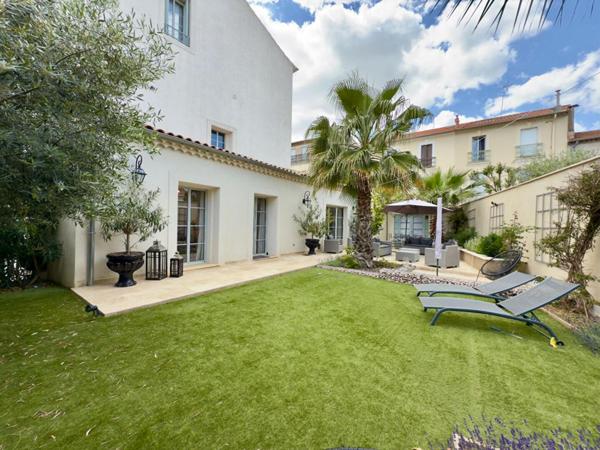Immeuble de rapport 400m² à Béziers, 6 apparts meublés haut de gamme