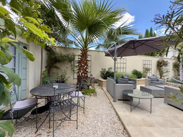 Immeuble de rapport 400m² à Béziers, 6 apparts meublés haut de gamme
