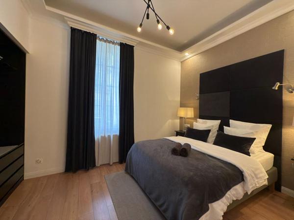 Immeuble de rapport 400m² à Béziers, 6 apparts meublés haut de gamme