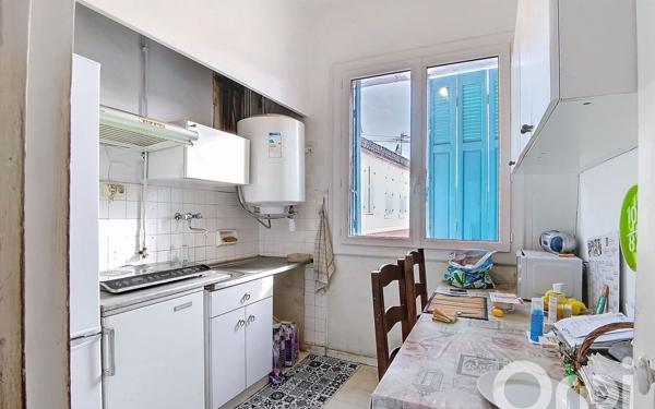 Appartement à vendre    3 pièces • 50 m2 Toulon