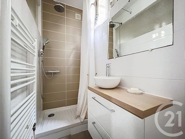 Appartement F3 à vendre  3 pièces - 52,77 m2 PARIS - 75020