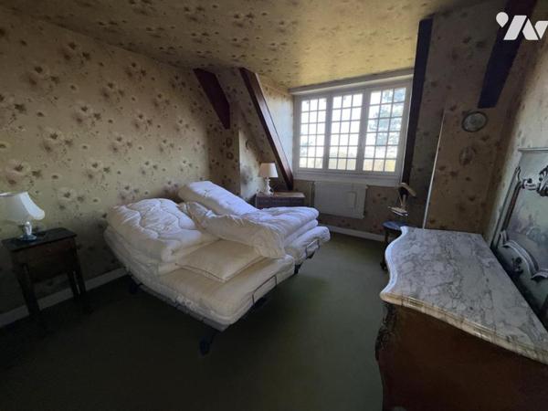 BEAUNE située au calme maison de 150 m² sur 2550 m² de terrain 