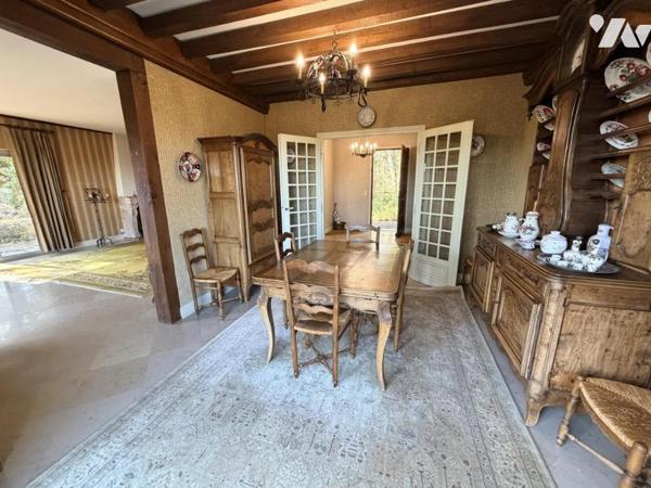 BEAUNE située au calme maison de 150 m² sur 2550 m² de terrain 