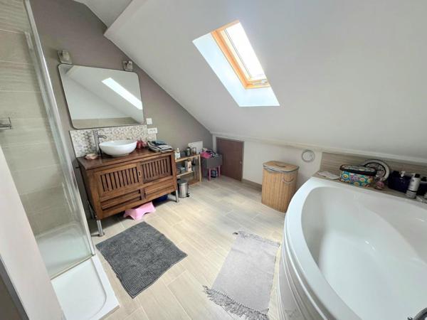 Maison 150 M2- 4 chambres- Freneuse 78840