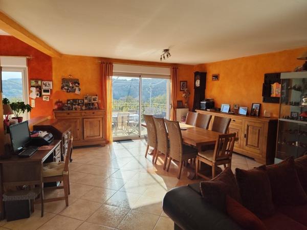 Maison à vendre |  Terrasson-Lavilledieu |  5 pièces | 130 m²