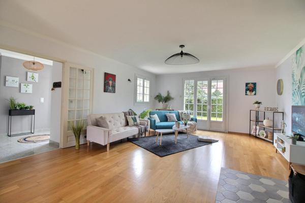 Maison familiale proche de la gare