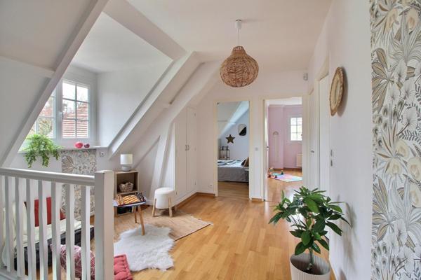 Maison familiale proche de la gare