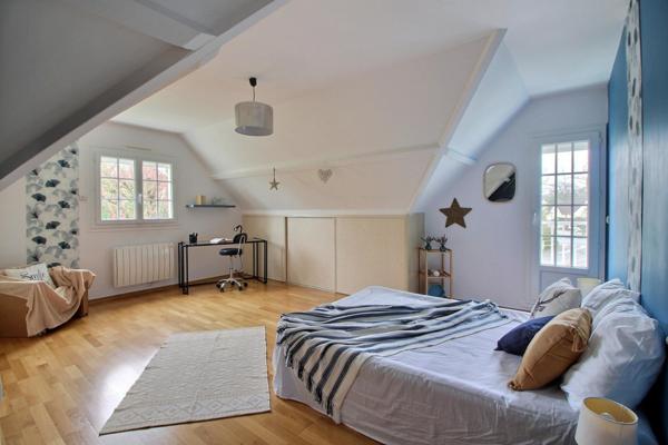 Maison familiale proche de la gare