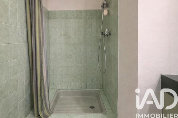 Maison à vendre 8 pièces 239 m² Abondant