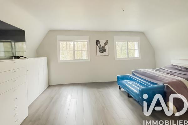 Maison à vendre 8 pièces 239 m² Abondant