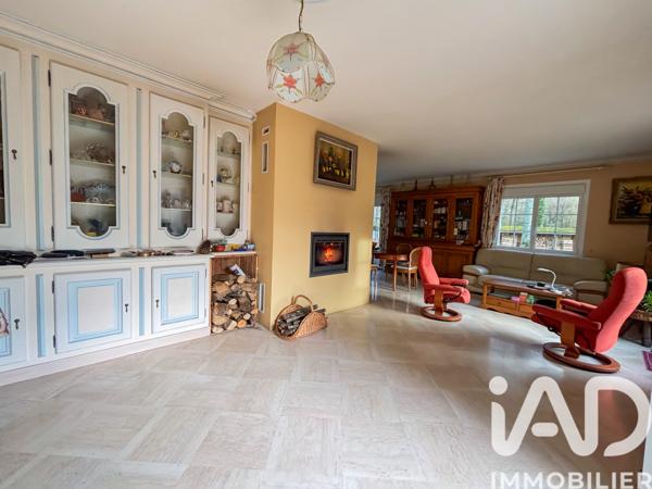 Maison à vendre 8 pièces 239 m² Abondant