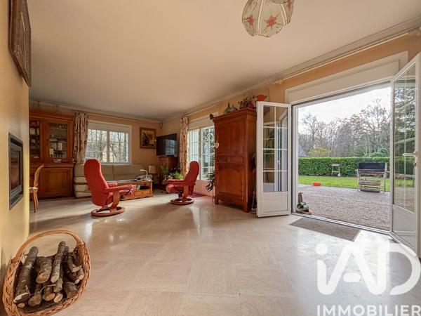 Maison à vendre 8 pièces 239 m² Abondant