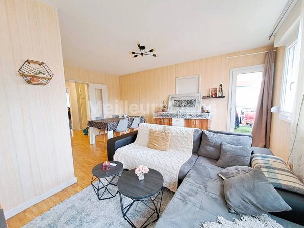 A SAISIR à Luxeuil les bains, charmant appartement avec balcon et garage !