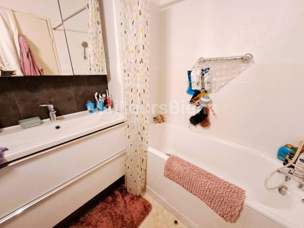 A SAISIR à Luxeuil les bains, charmant appartement avec balcon et garage !