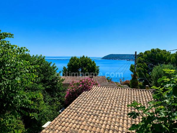 ISTRES – VUE PANORAMIQUE SUR L’ÉTANG – MAISON INDIVIDUELLE – IMPORTANT PROJET DE RÉNOVATION