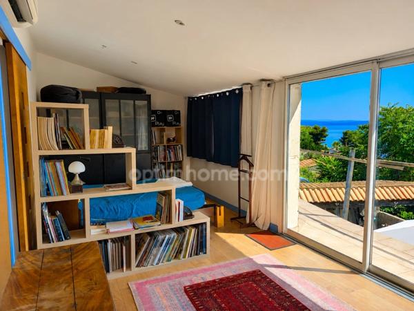 ISTRES – VUE PANORAMIQUE SUR L’ÉTANG – MAISON INDIVIDUELLE – IMPORTANT PROJET DE RÉNOVATION