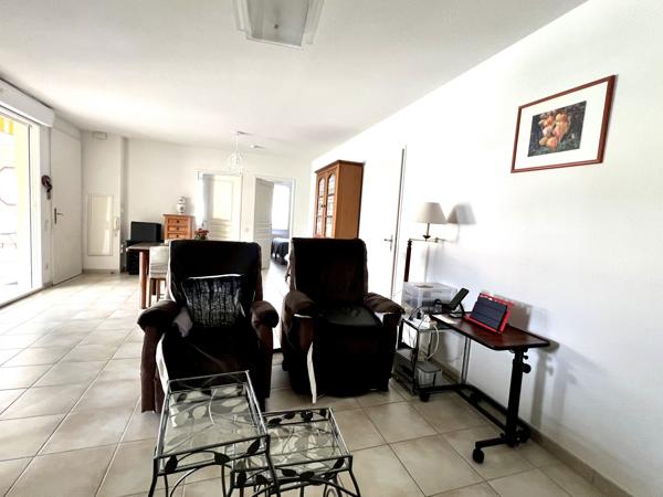 Maison appartement dans résidence sécurisée pour sénoirs